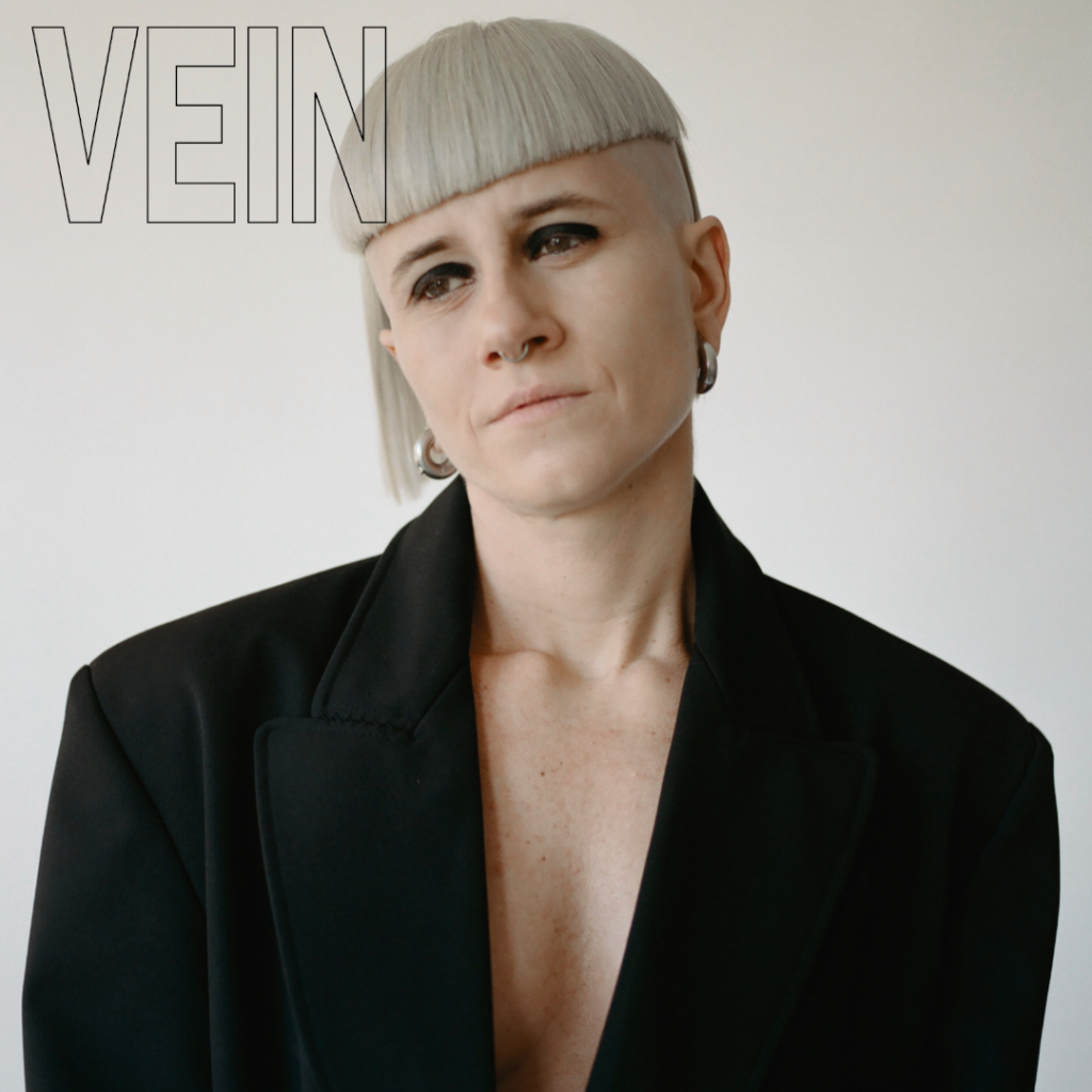 Cora Novoa Vein Magazine